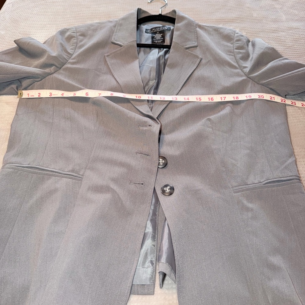 Dialogue Classic Gray Women's Blazer size 16 - Picture 4 of 5